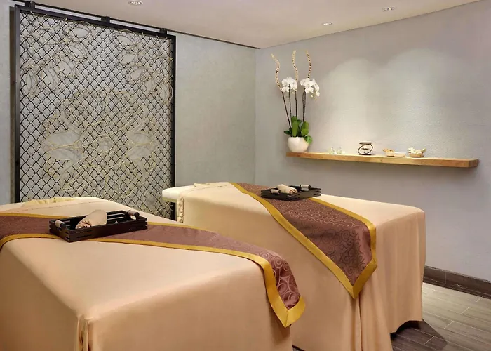 Grand Mercure Bali Seminyak