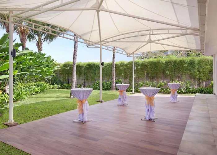Отель Grand Mercure Bali 5*